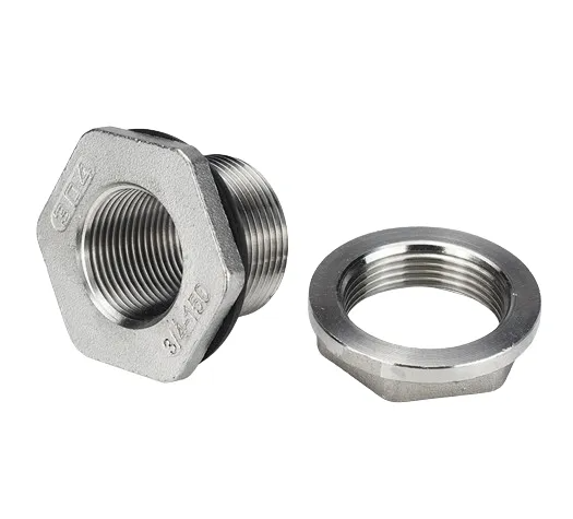 Hvor længe kan levetiden for hexagonal trådstøbende rørbeslag være?